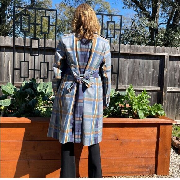 Cabi Blue & Tan Plaid Highclere Trench Jacket. Size Medium. NWOT - Picture 11 of 12